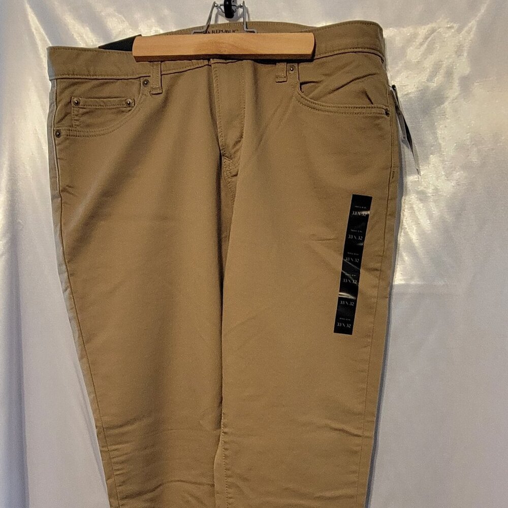 Banana Republic Travel Khaki